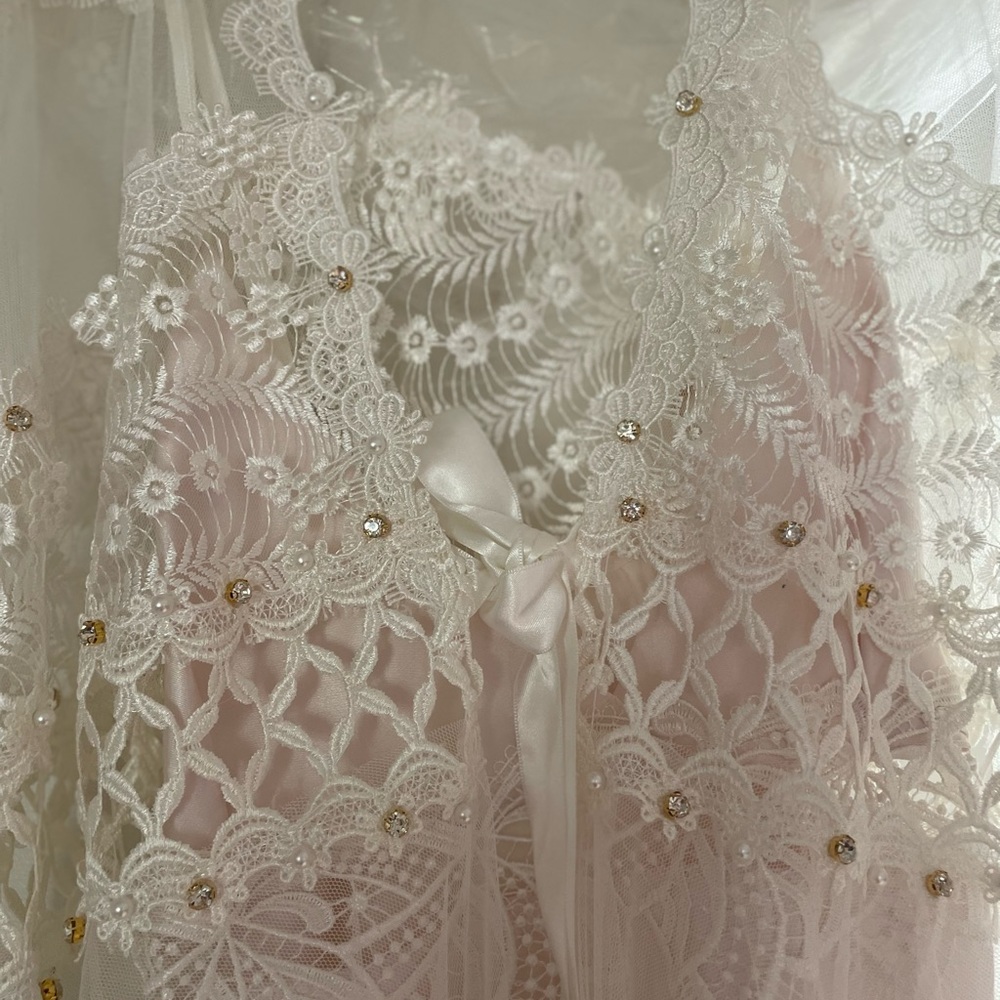 Lace Bridal Robe